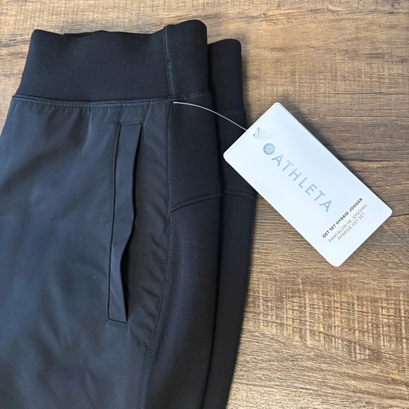 NWT ATHLETA Get Set Hybrid Jogger - Picture 7 of 9